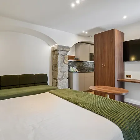 Design - Majestic Elysee